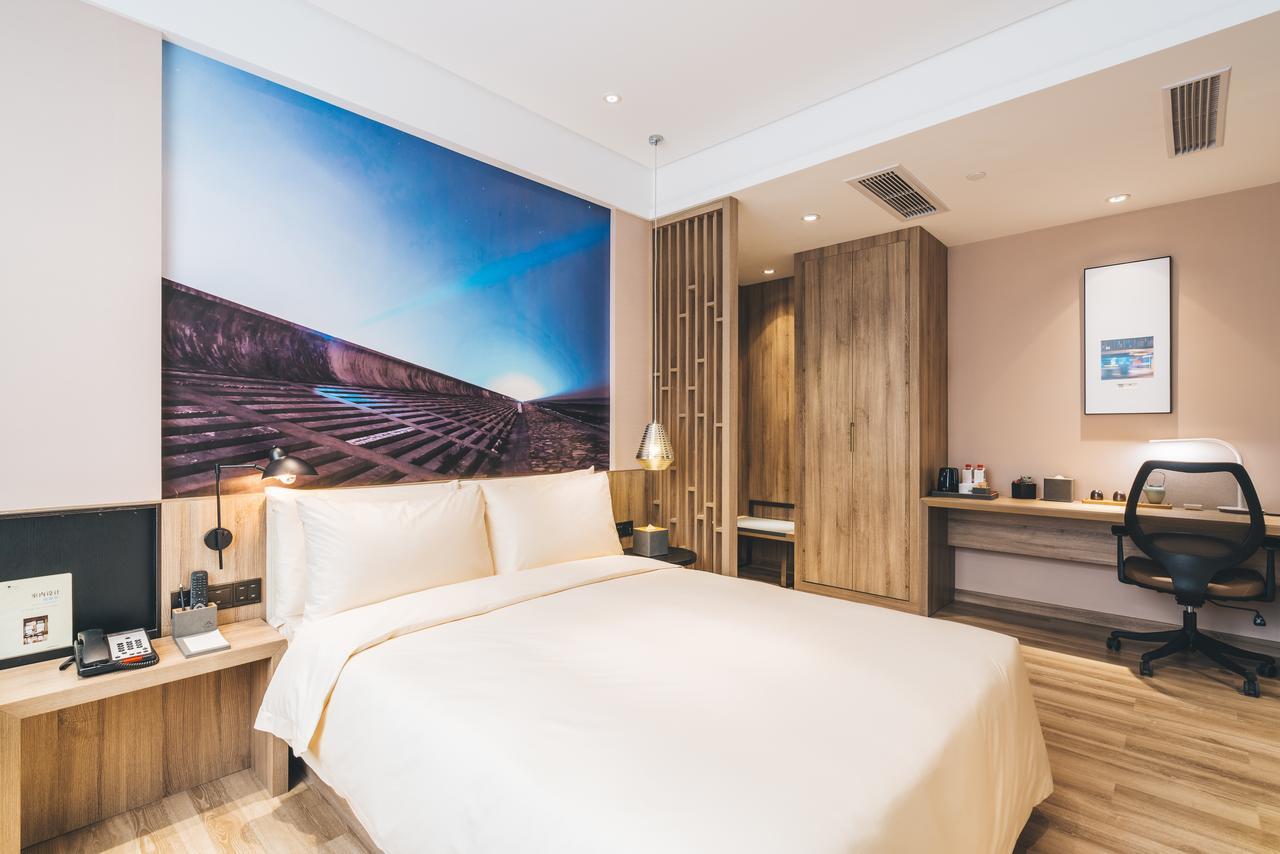 Atour Hongqiao National Exhibition Center Minbei Road