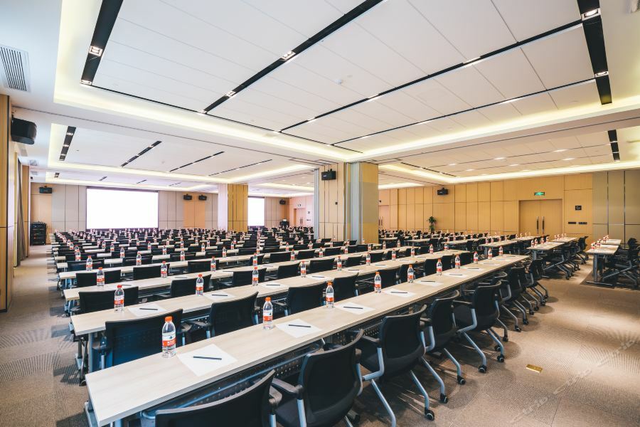 Atour Hongqiao National Exhibition Center Minbei Road Hotel